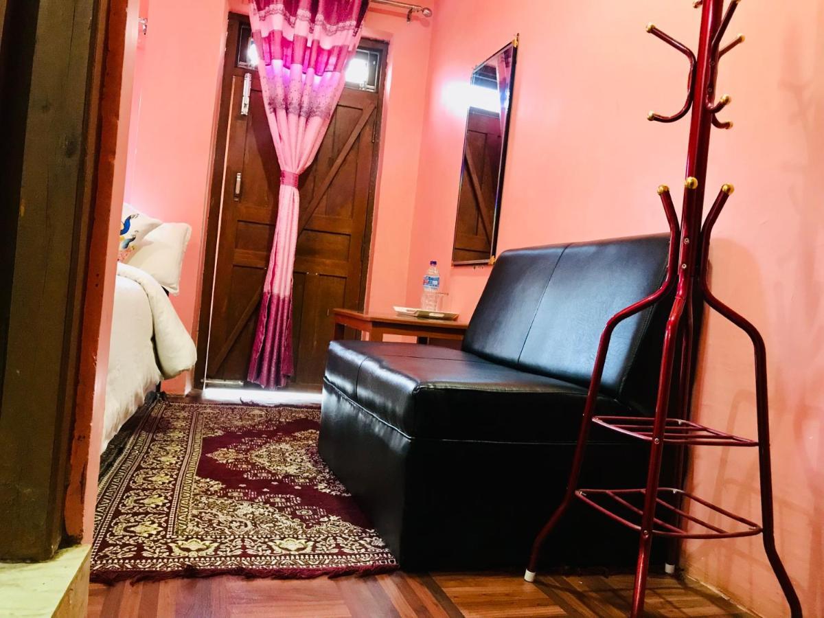 Shristi Hotel & Lodge 班迪普尔 外观 照片