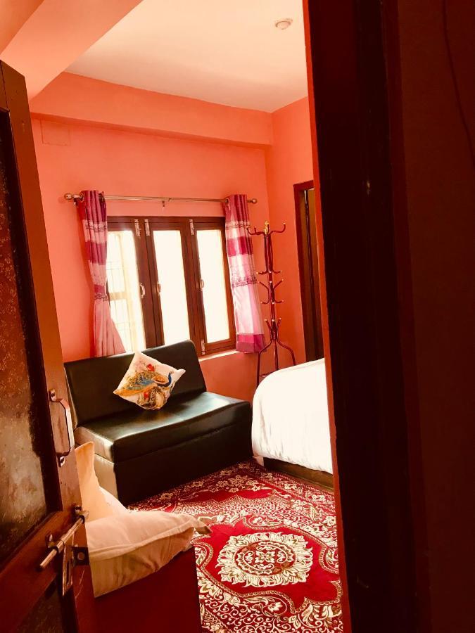 Shristi Hotel & Lodge 班迪普尔 外观 照片