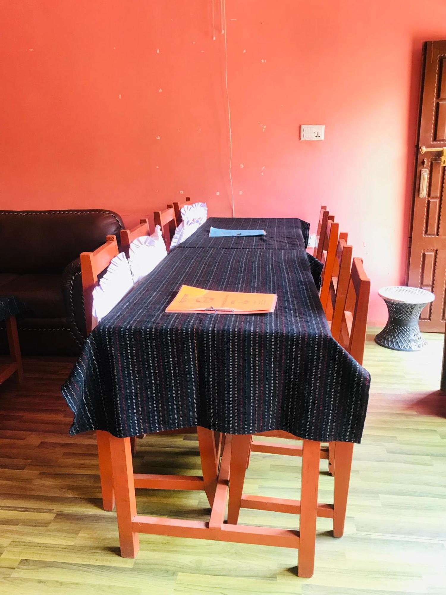 Shristi Hotel & Lodge 班迪普尔 外观 照片
